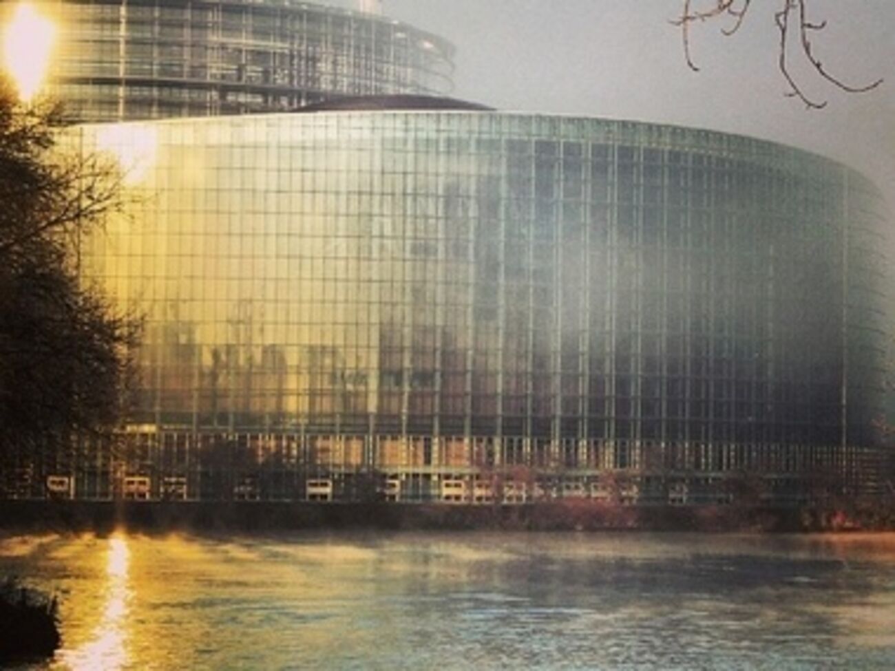 Европарламент проголосует резолюцию по Украине