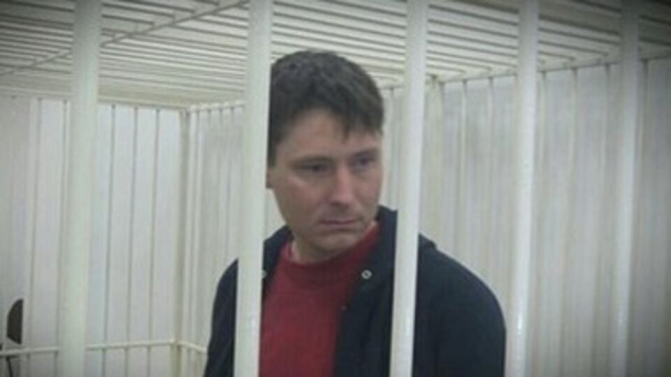 Один из задержанных --- художник Андрей Стогов