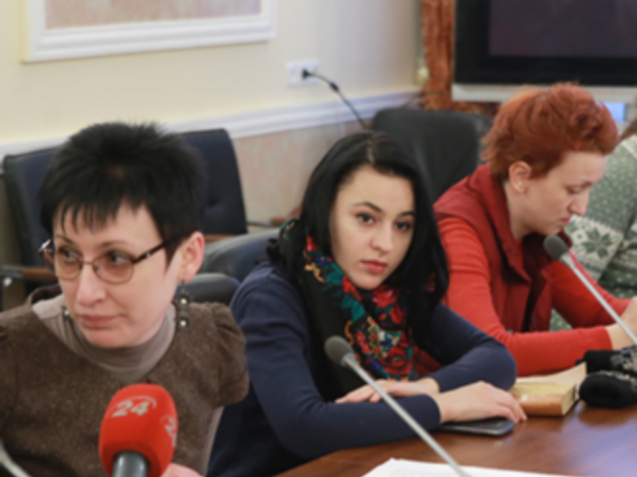 Деятели искусств поддержали задержанных активистов