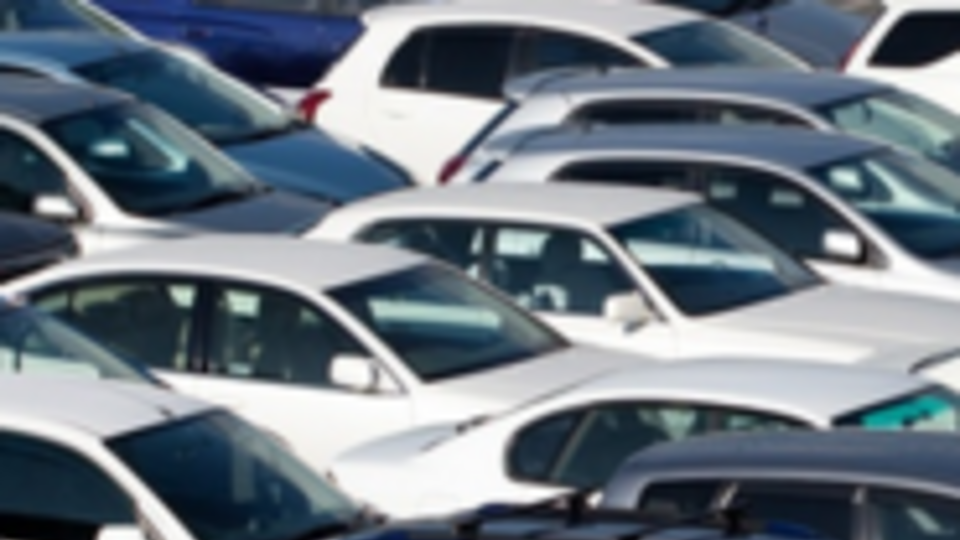Рынок авто в Украине начал год с роста