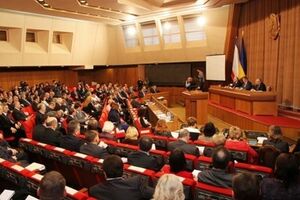 ВР Крыма планирует рассмотреть изменения в Конституцию автономии