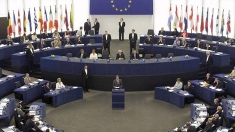 Брюссель задумался о санкциях