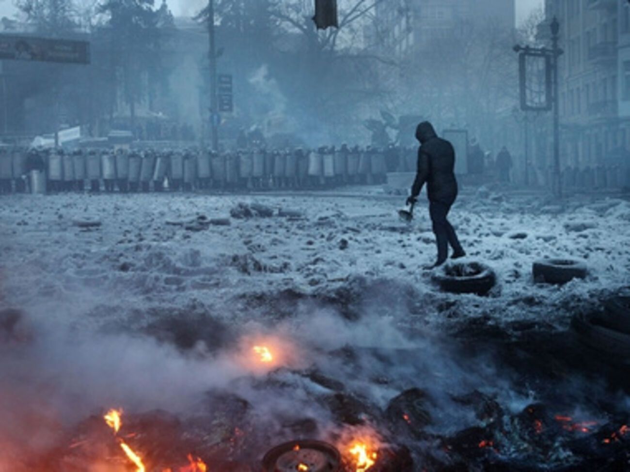 Акции протеста на Майдане начались в ноябре 2013-го, а в январе 2014 года произошли столкновения протетующих с милицией на улице Грушевского