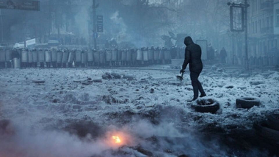 Акции протеста на Майдане начались в ноябре 2013-го, а в январе 2014 года произошли столкновения протетующих с милицией на улице Грушевского