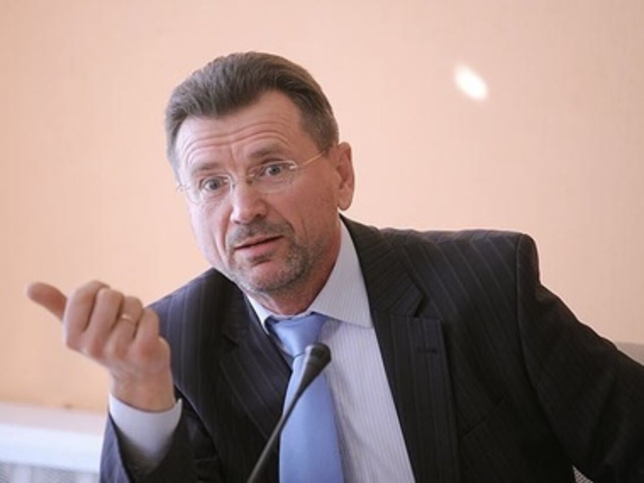 Александр Сугоняко