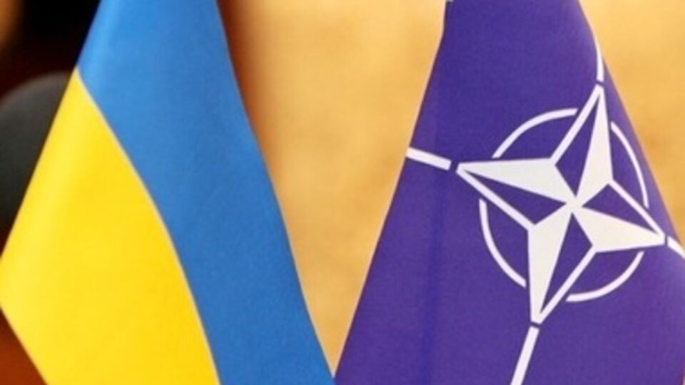 НАТО анализирует ситуацию в Украине