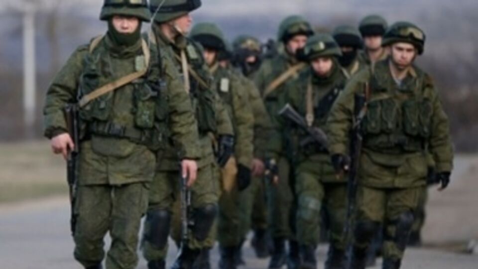Российские военные в Крыму