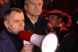 Сергей Аксенов и Владимир Константинов, самопровозглашенные лидеры АРК