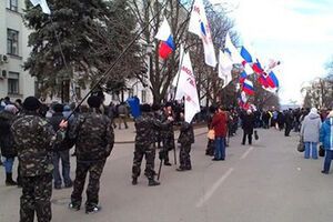В Луганске освободили здание телекомпании "ИРТА" от пророссийских "титушек"