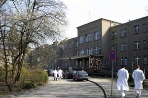 Тимошенко проходит физтерапию в Шарите