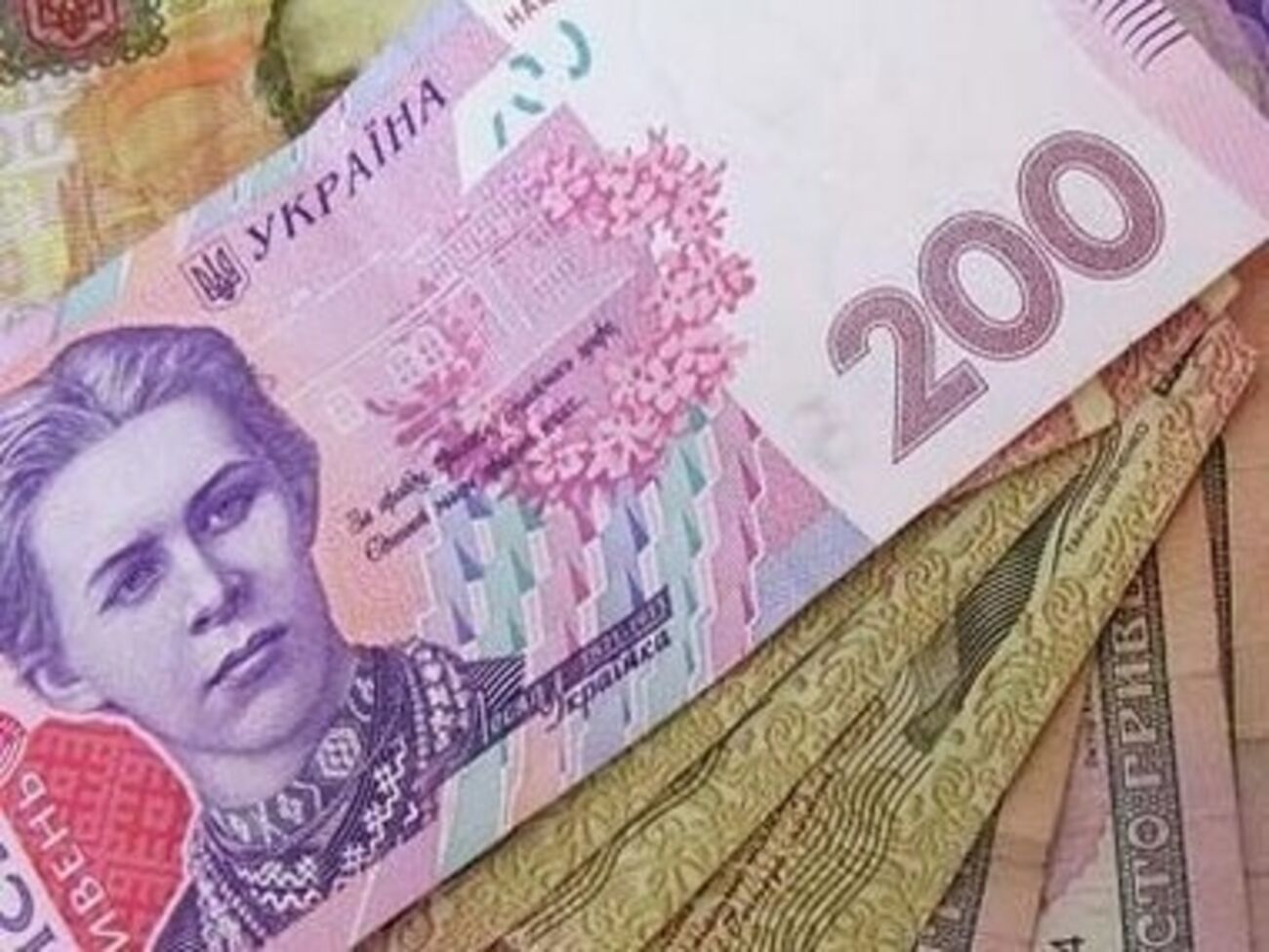 За последнюю неделю гривна укрепила свои позиции на межбанковском рынке