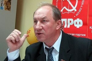 Валерий Рашкин --- заместитель председателя ЦК КПРФ, первый секретарь Московского городского комитета