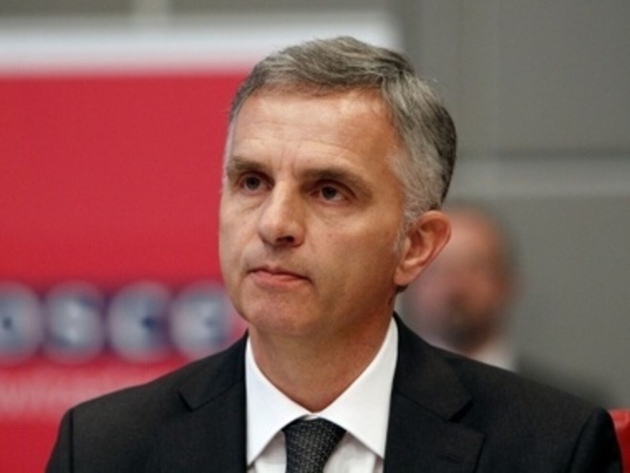 Дидье&nbsp;Буркхальтер заявил, что референдум незаконен