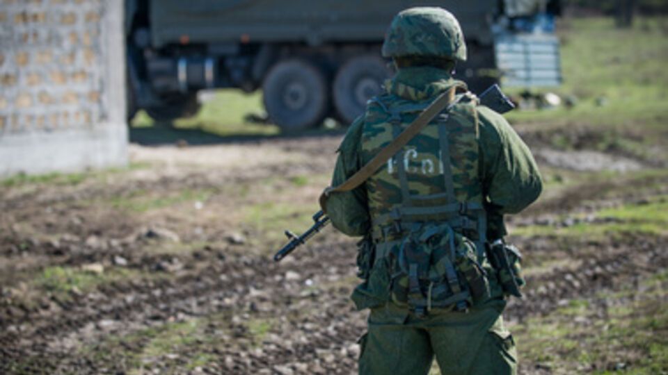 Российская оккупация Крыма продолжается 12 дней