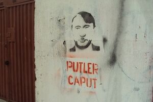 Putler Caput. В Симферополе появились антипутинские граффити