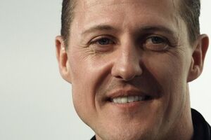 Михаэль Шумахер получил тяжелую черепно-мозговую травму во время катания на лыжах в Альпах