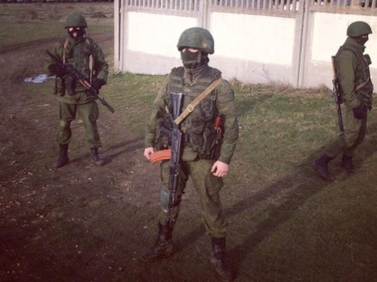 Эксперты утверждают, что к нарушениям свободы слова причастны российские солдаты