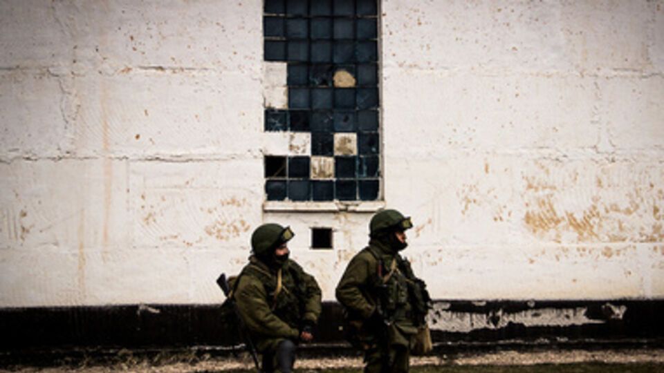 Российские военные угрожают захватом объектов военной связи