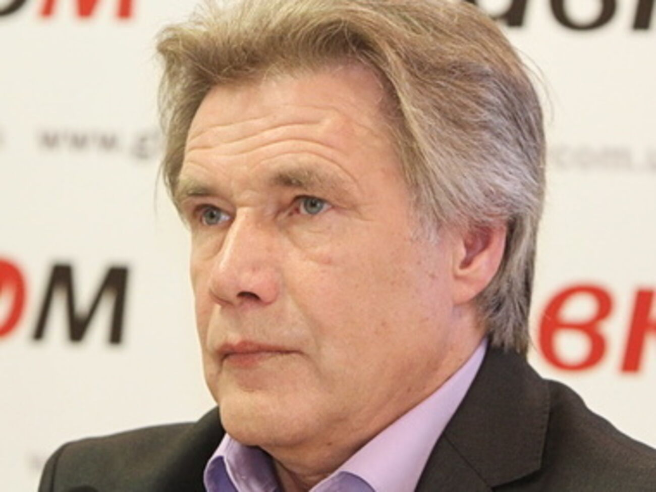 Николай Сунгуровский считает, что объявлять всеобщую мобилизацию в Украине пока рано