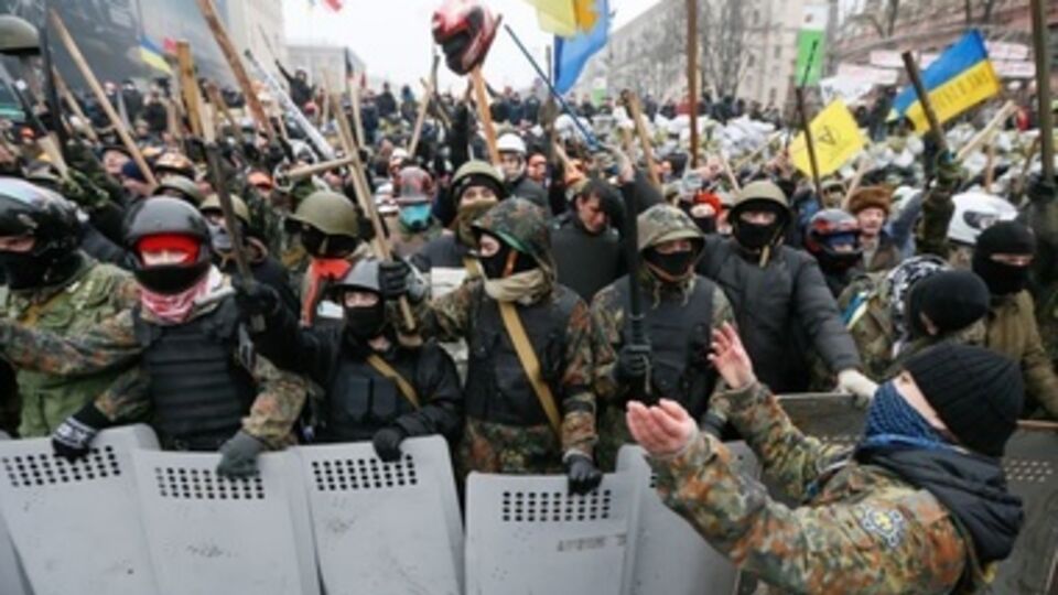 Первые добровольцы сегодня отправятся с Майдана в Национальную гвардию