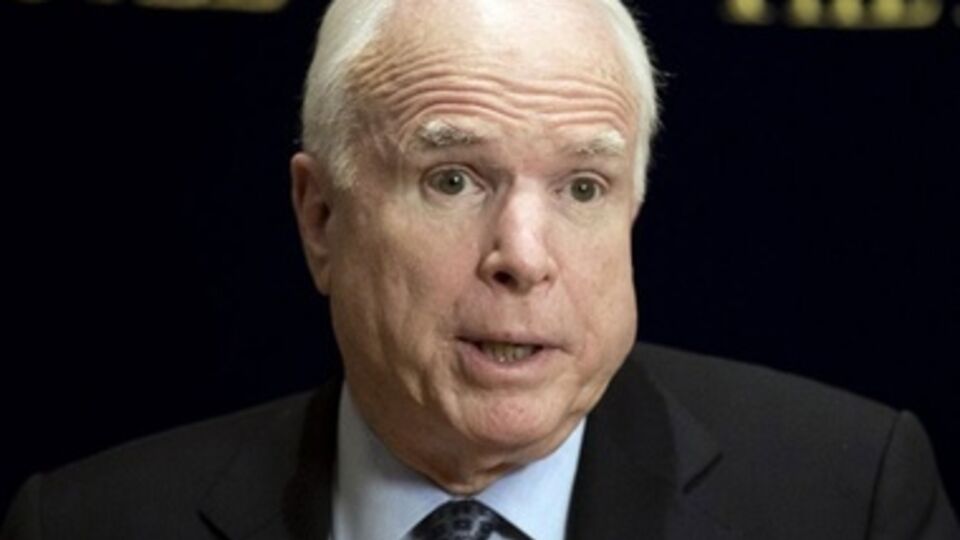 Джон Маккейн хочет, чтобы США содействовали защите Украины