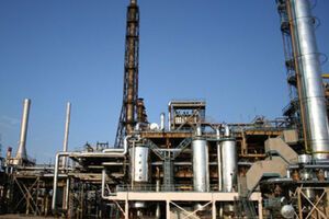 Лисичанский нефтеперерабатывающий завод может лишиться своего российского владельца