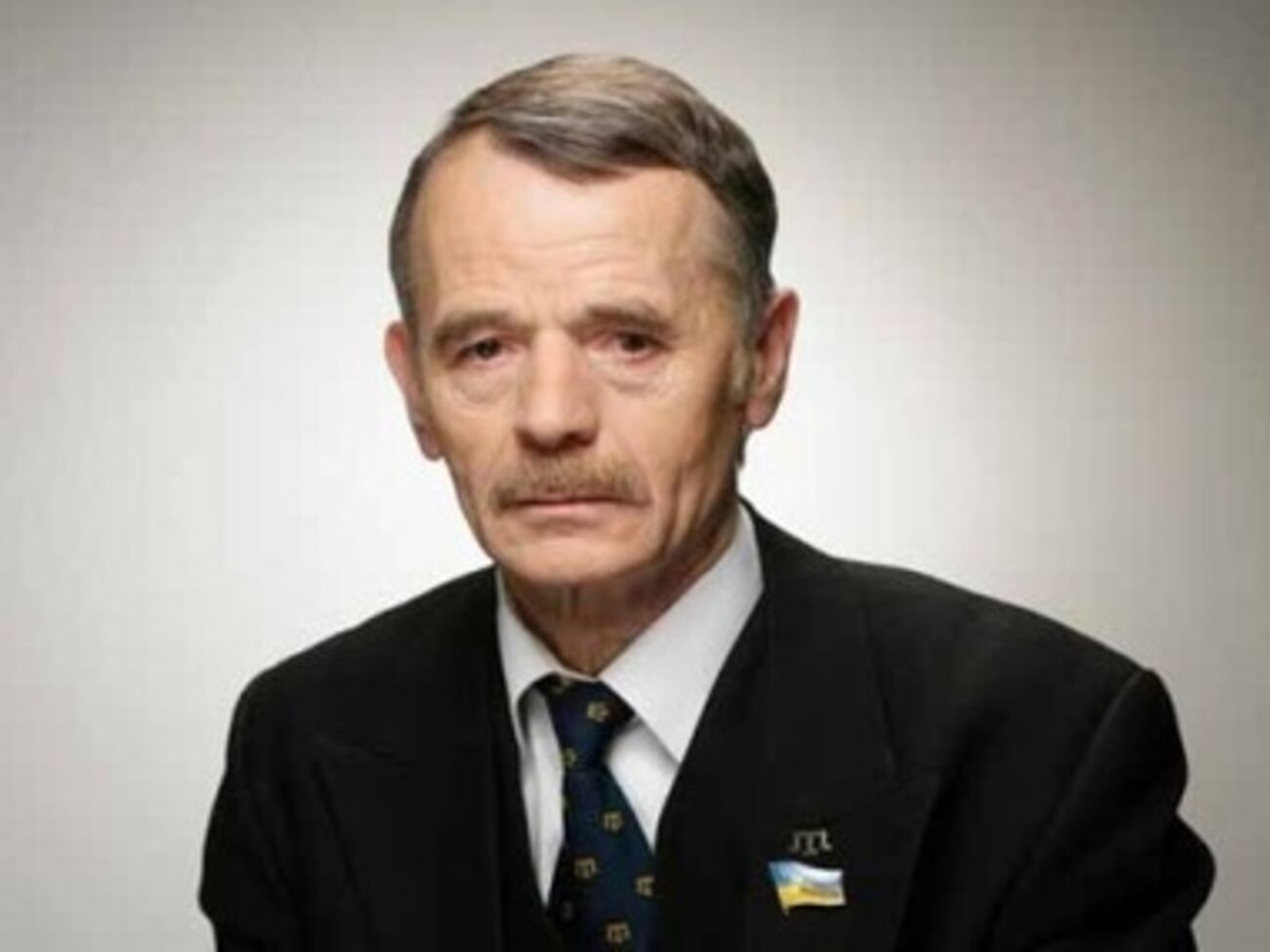 Мустафа Джемилев не верит в результаты "референдума" в Крыму