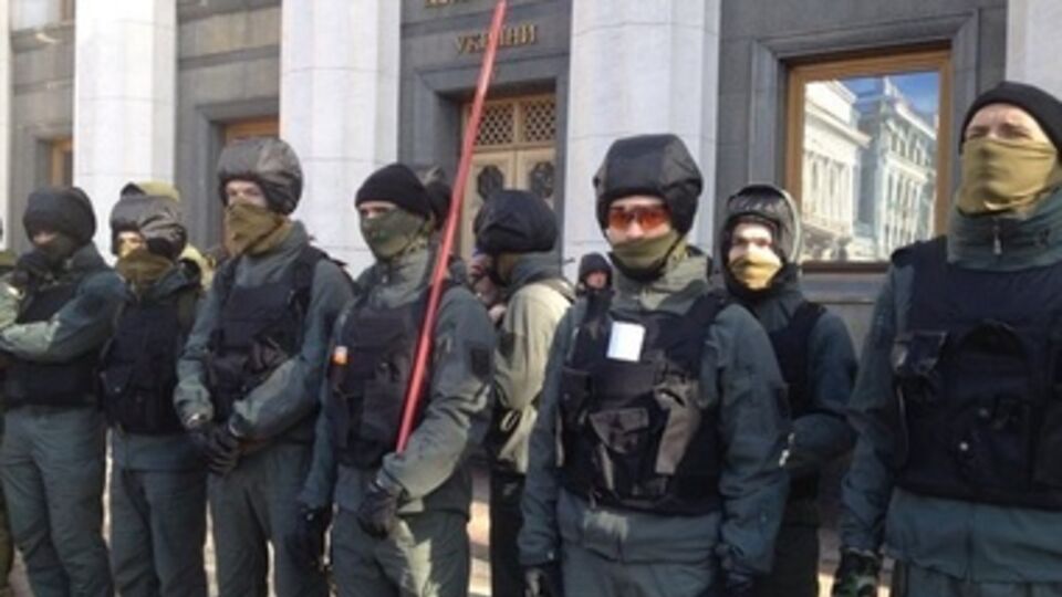 17 марта, центральный вход в Раду