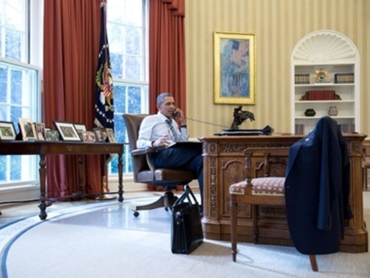 Барак Обама подписал санкции против семи чиновников РФ