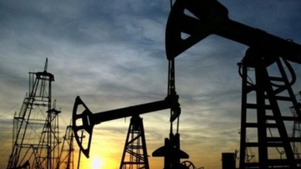 ЕС ранее пригрозили санкциями российским нефтяным гигантам