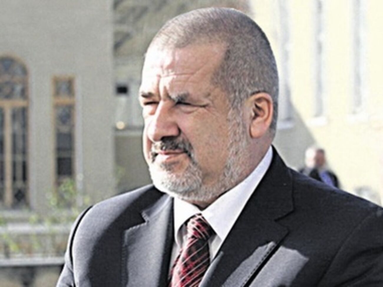 Глава Междлиса не признает референдум о статусе полуострова