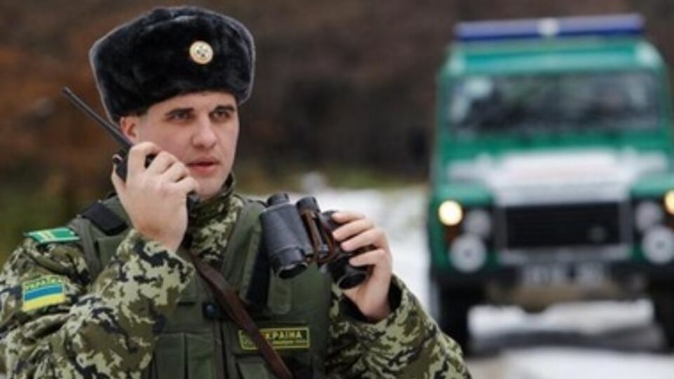 Рядом с восточной границей Украины обнаружено скопление российской военной техники