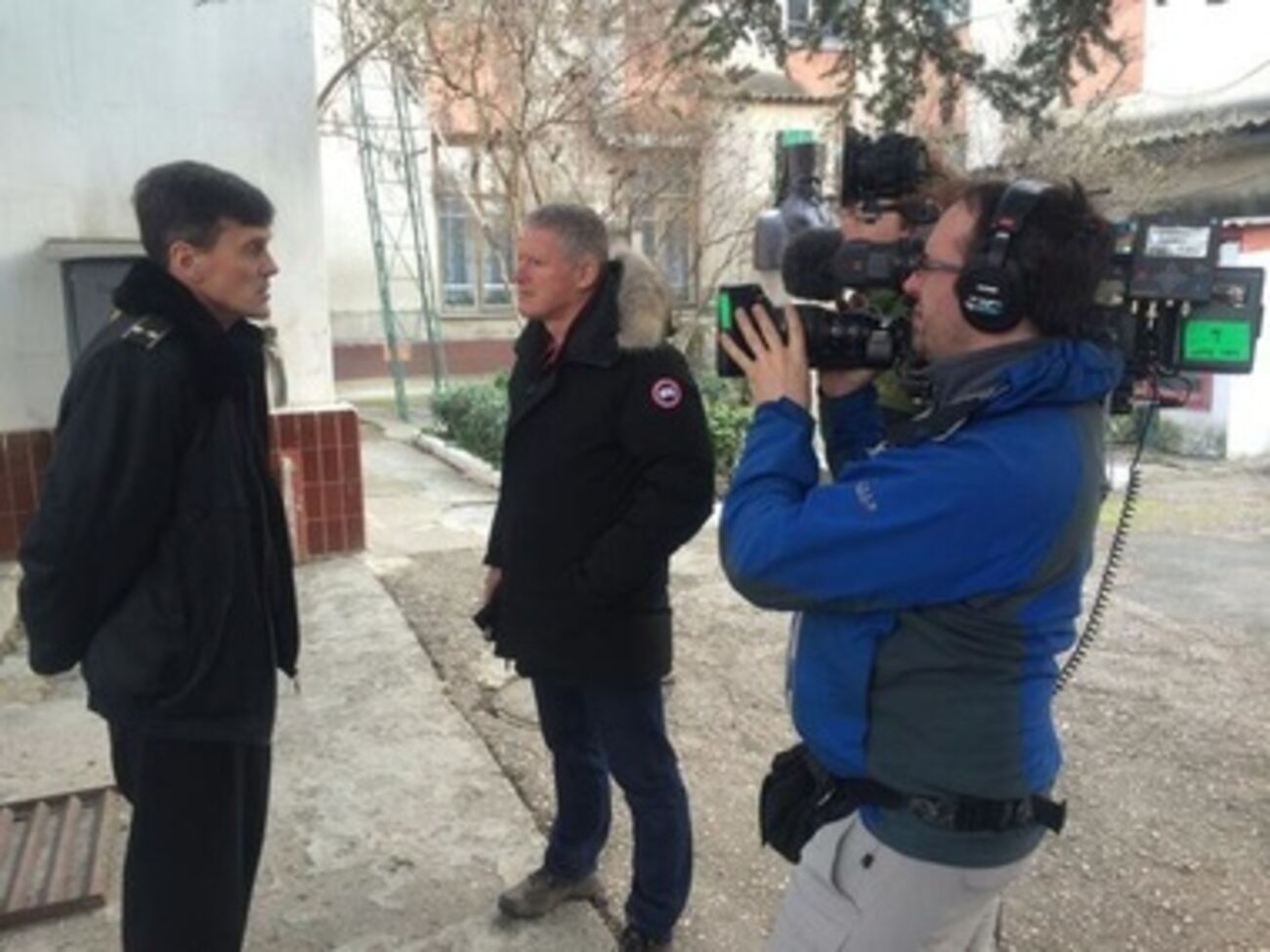 Вооруженные люди похитили в Симферополе начальника военного госпиталя, украинского&nbsp;подполковника Евгения Пивоварова (слева). Его местонахождение неизвестно с 14 марта