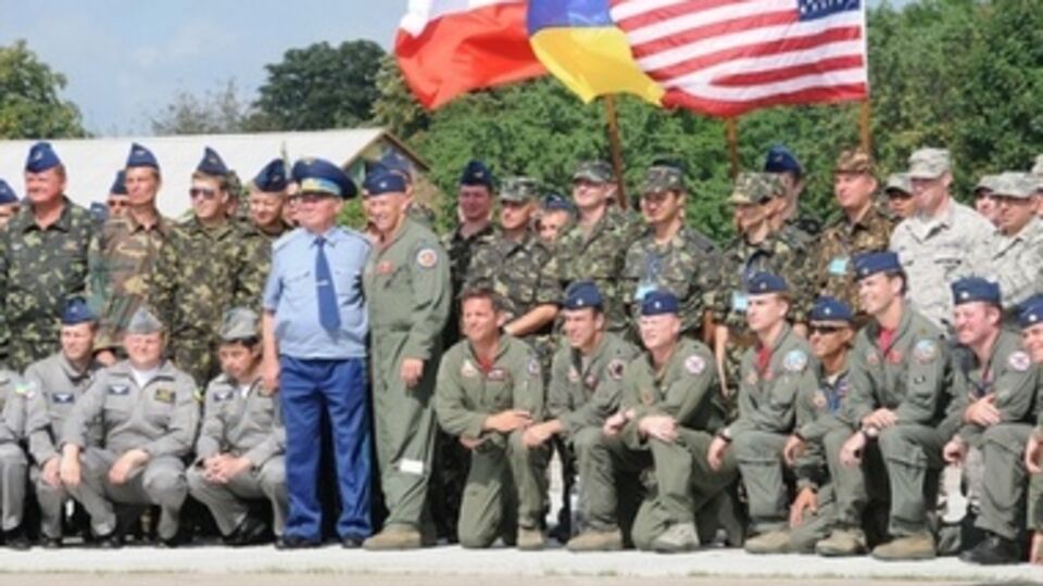 Совместный штаб американо-украинского батальона проведет учения по поддержанию мира