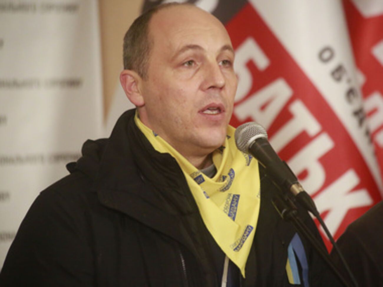 Парубий сообщил о введении визового режима с Россией