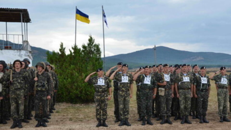 Украинские морпехи просят журналистов прибыть в Феодосию