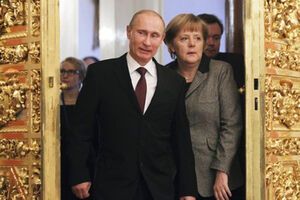 Путин и Меркель обсудили Украину