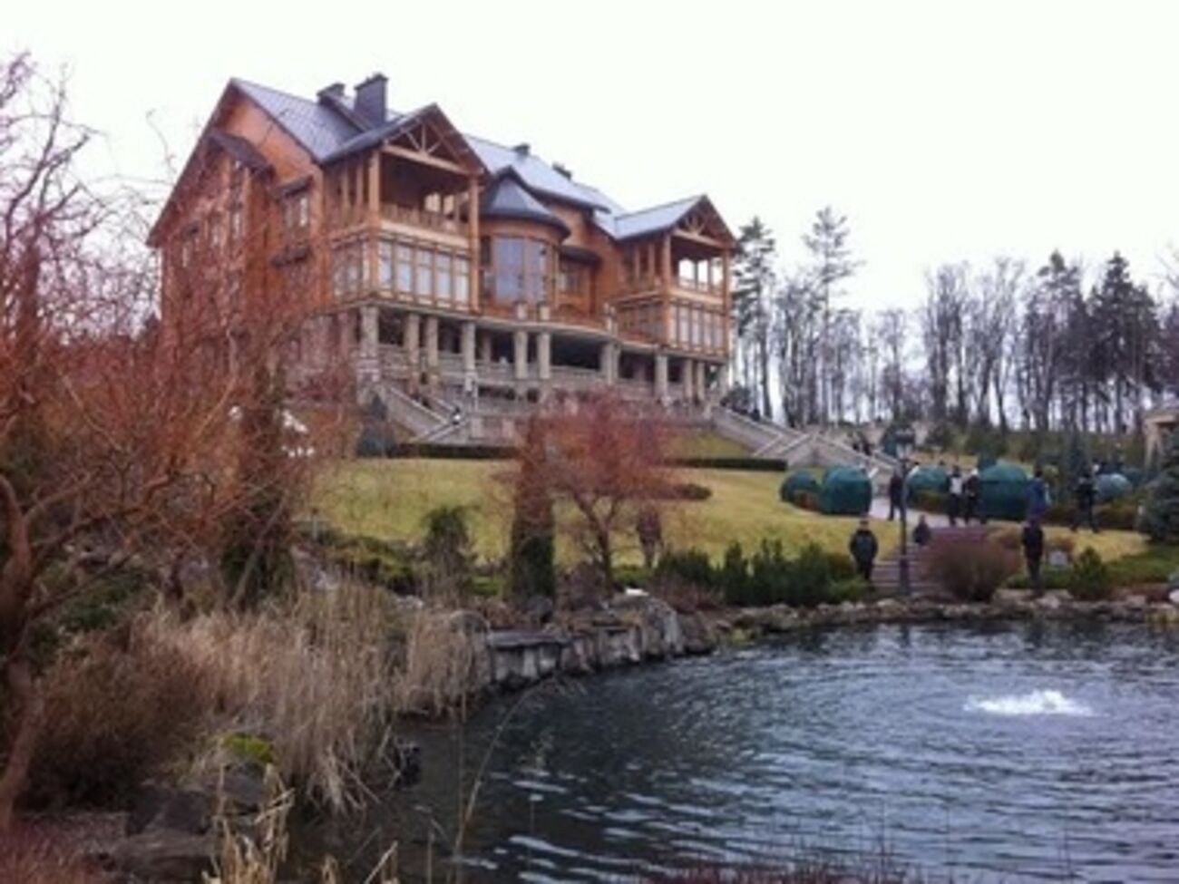 Резиденция Януковича в Межигорье полна богатств и "сюрпризов" по кадровым решениям