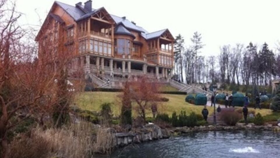 Резиденция Януковича в Межигорье полна богатств и "сюрпризов" по кадровым решениям