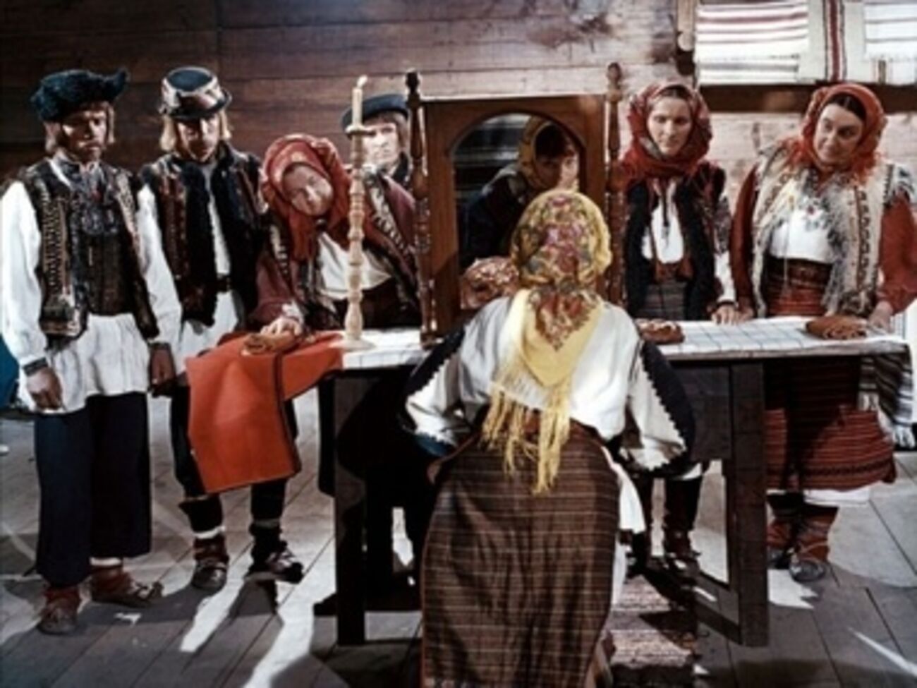 Кадр из фильма "Тени забытых предков"