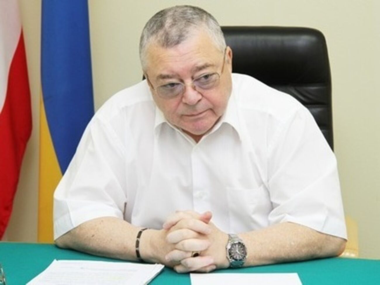 Григорий Иоффе хочет воспользоваться российским примером борьбы с "грантоедами"