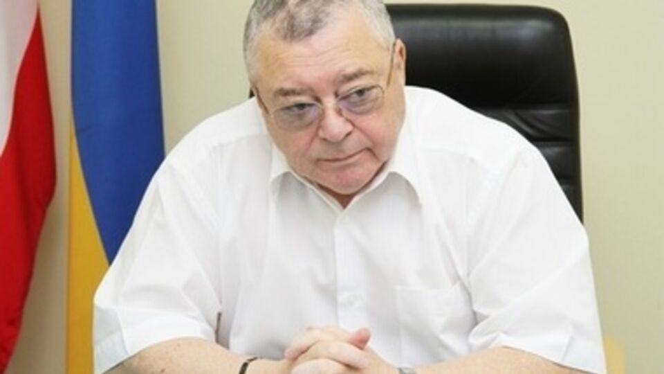 Григорий Иоффе хочет воспользоваться российским примером борьбы с "грантоедами"