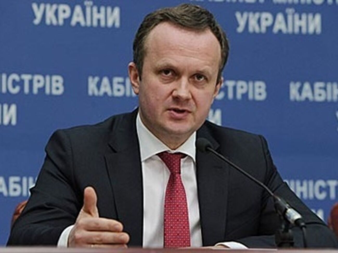 Семерак:&nbsp;Яценюк в Брюсселе ведет переговоры&nbsp;с ЕС о снятии ограничений на ввоз украинских товаров