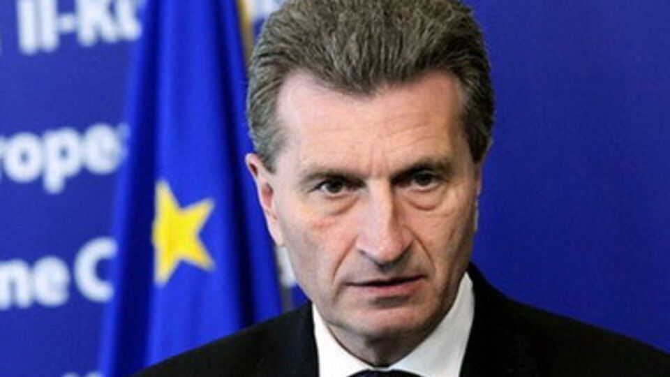 Гюнтер Эттингер выступает за создание единых сетей энергоснабжения в Европе