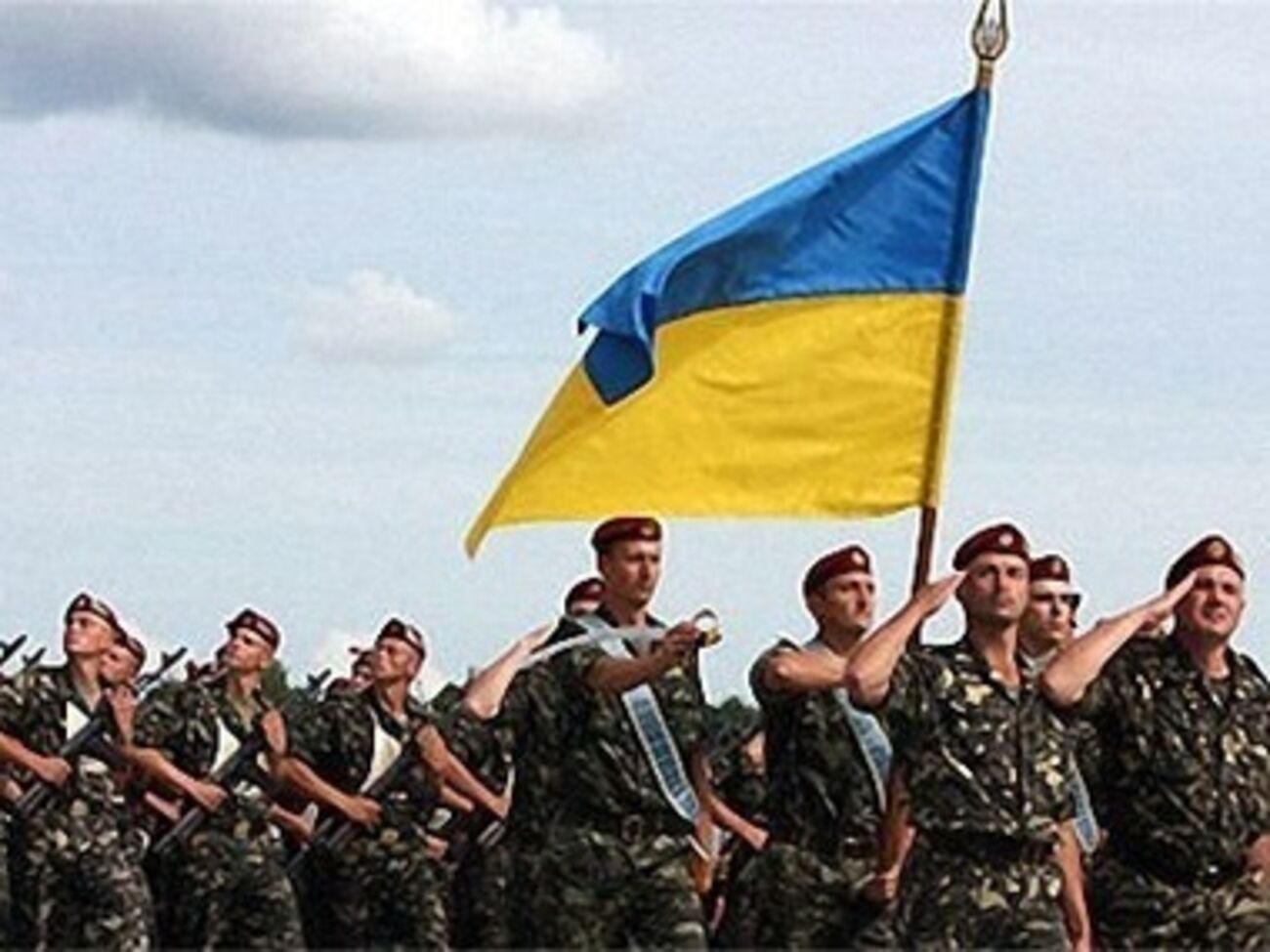 В рамках акции "Поддержи Украинскую армию" на счета Минобороны&nbsp;продолжают поступать средства