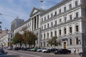 Из помещения не выпускают сотрудников компании и посетителей