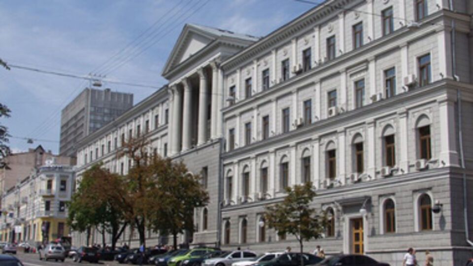 Из помещения не выпускают сотрудников компании и посетителей