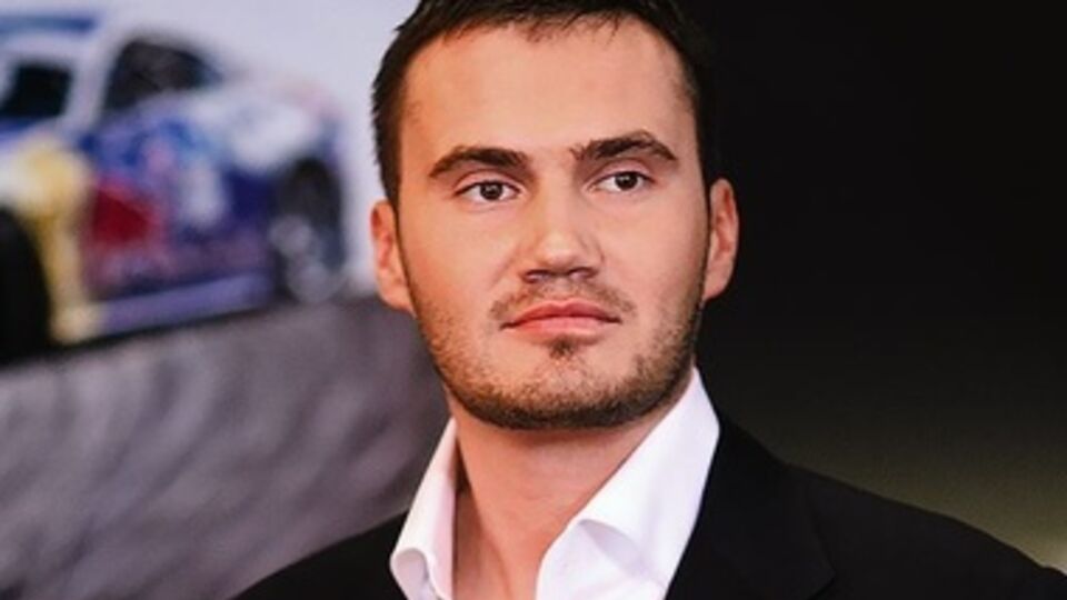 Янукович-младший просит СБУ и ГПУ проверить Турчинова, Яценюка и других на предмет вооруженного государственного переворота с целью захвата власти