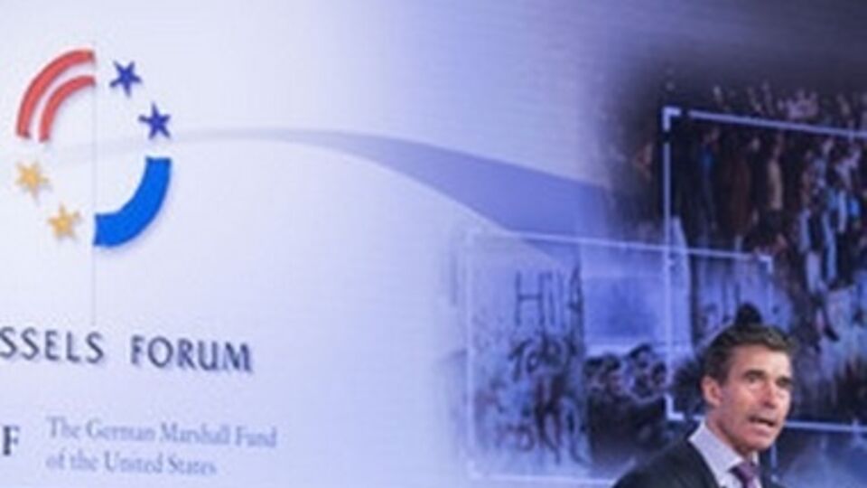 Генсек НАТО считает, что Россия ставит под вопрос мир в Европе