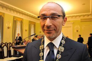 "Я законопослушный гражданин Украины и сегодня работаю на жизнеобеспечение полуторамиллионного города", – Кернес